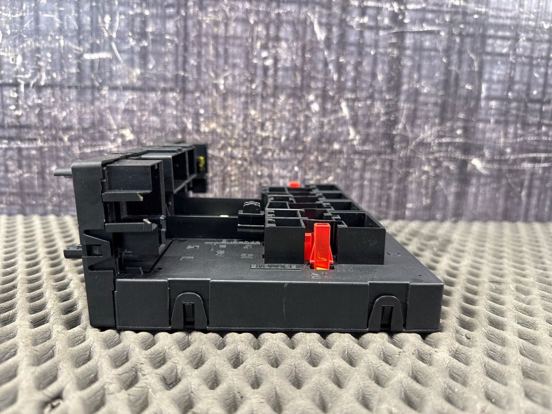 Блок управления бортовой сети, 3210 рублей, Красноярск