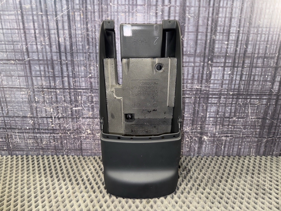 Кожух рулевой колонки, 1420 рублей, Красноярск