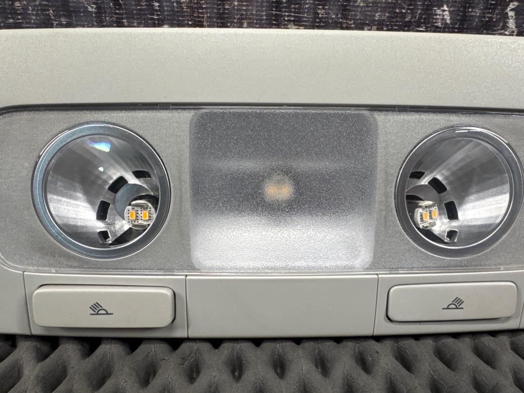 Плафон салона, 1340 рублей, Красноярск