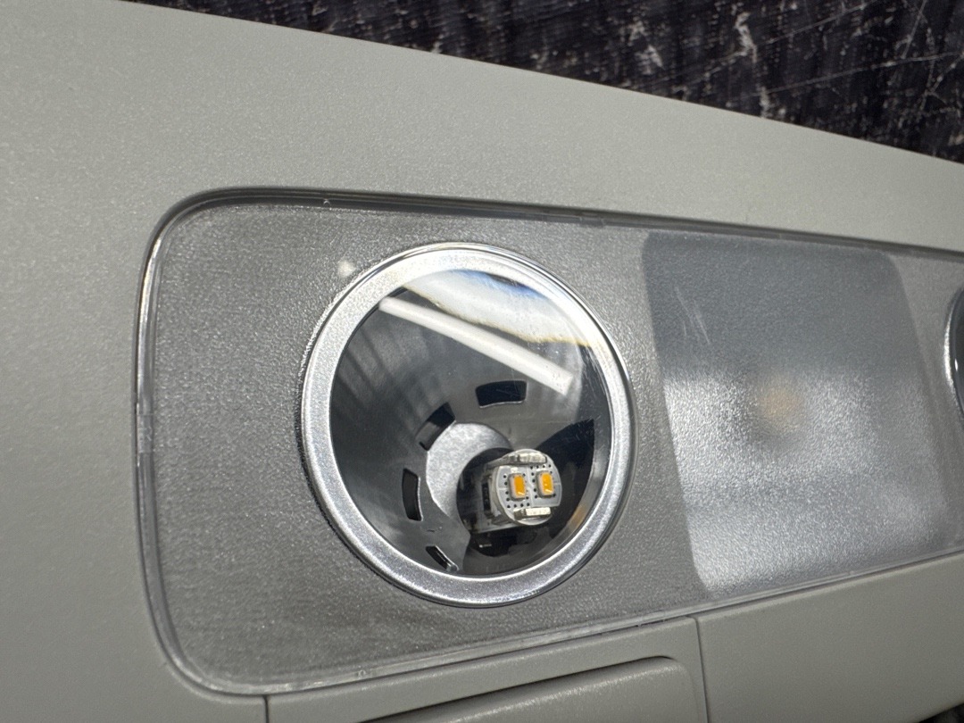 Плафон салона, 1340 рублей, Красноярск