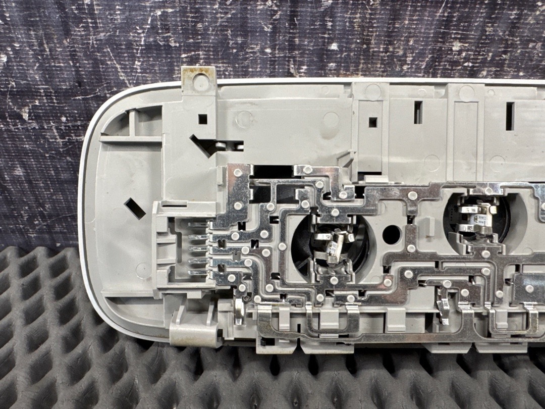 Плафон салона, 1340 рублей, Красноярск