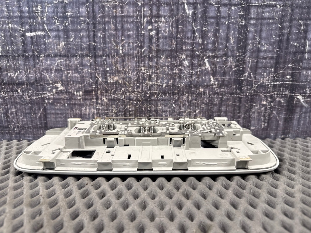 Плафон салона, 1340 рублей, Красноярск