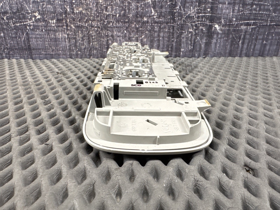 Плафон салона, 1340 рублей, Красноярск