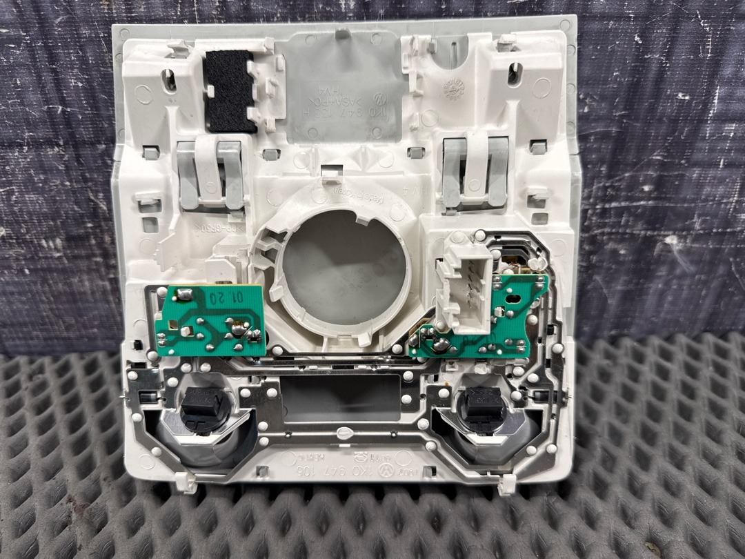 Плафон салона, 3260 рублей, Красноярск