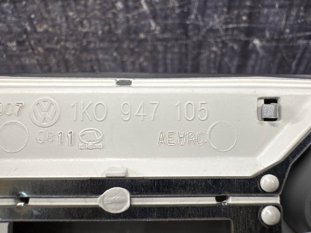 Плафон салона, 3260 рублей, Красноярск