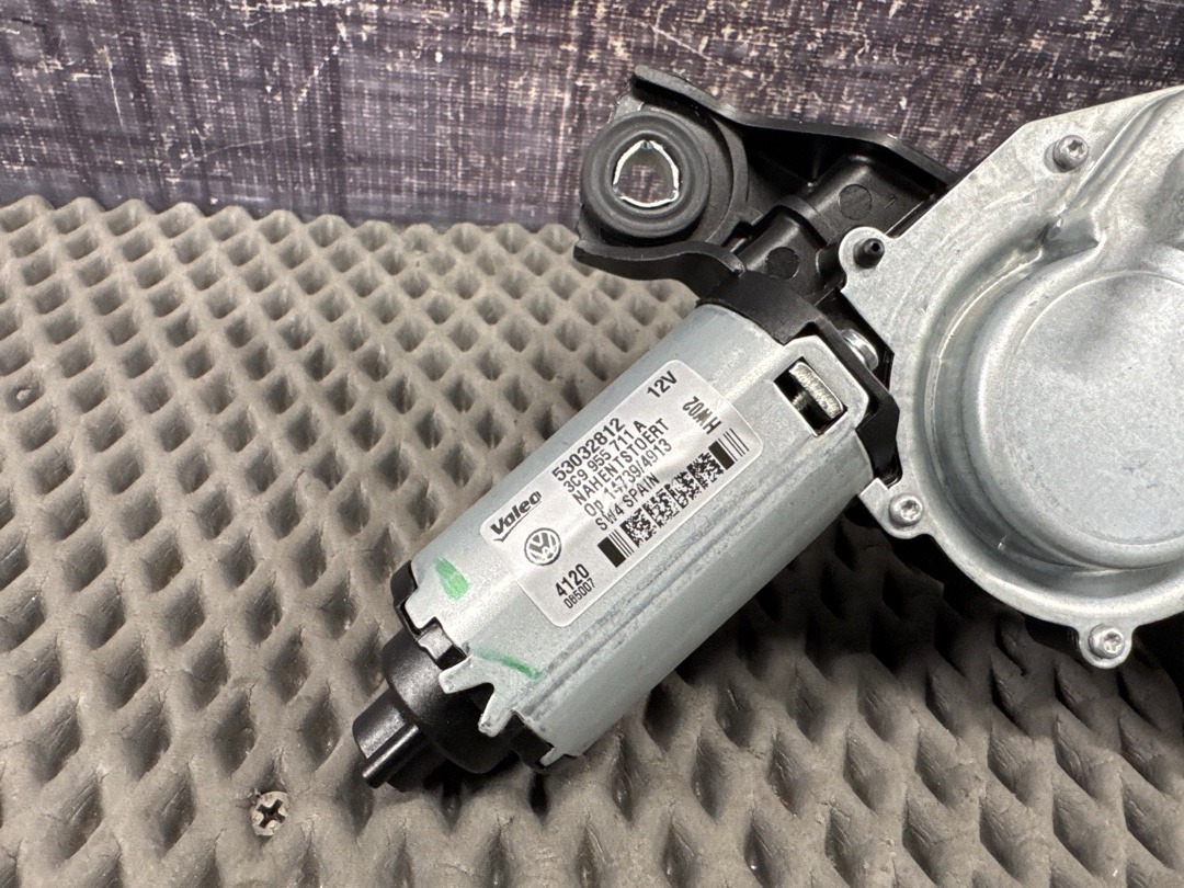 Мотор стеклоочистителя, 2860 рублей, Красноярск