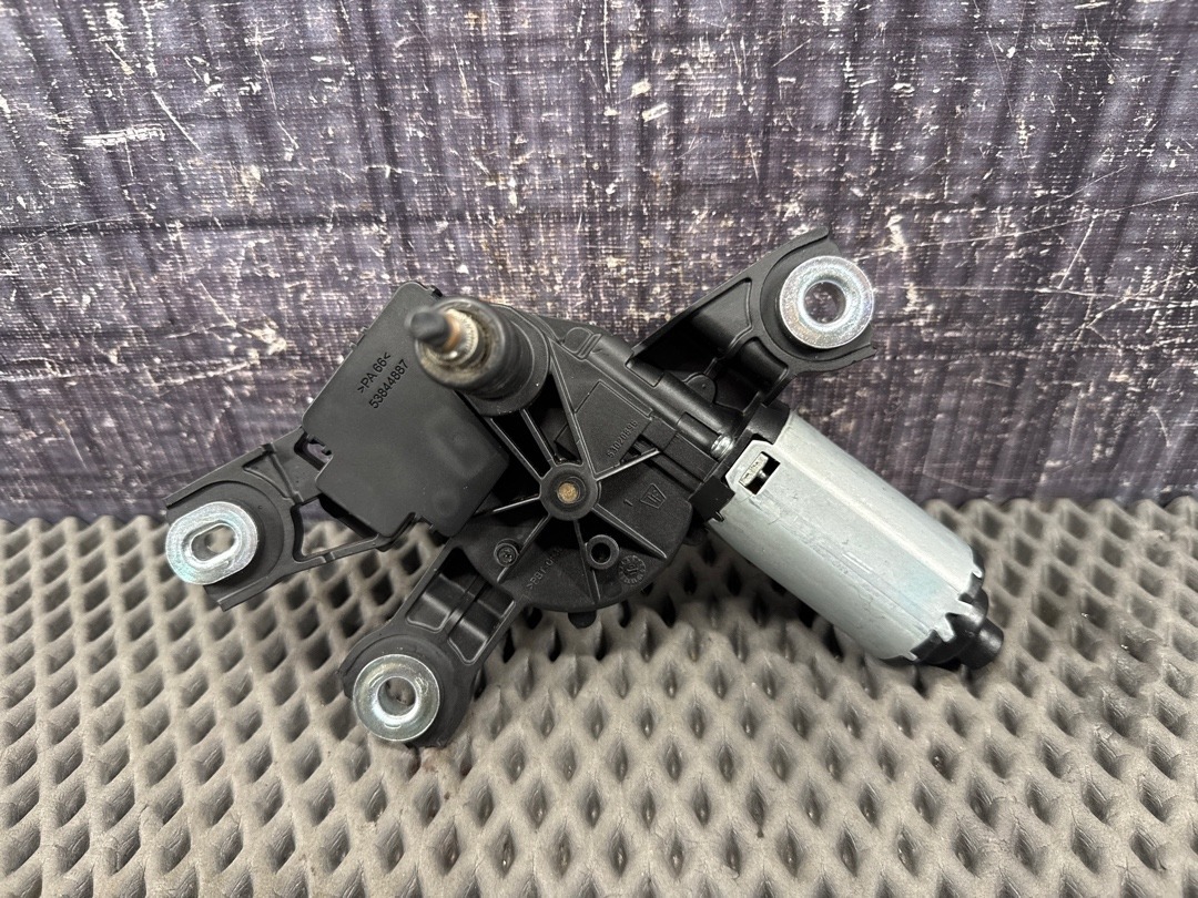 Мотор стеклоочистителя, 2860 рублей, Красноярск