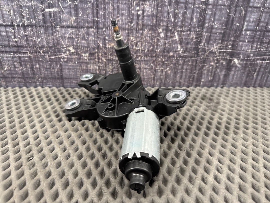 Мотор стеклоочистителя, 2860 рублей, Красноярск