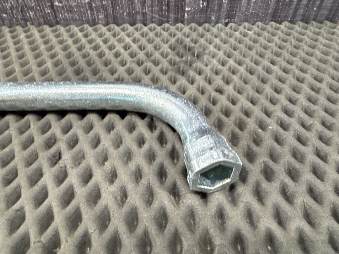 Ключ баллонный, 520 рублей, Красноярск