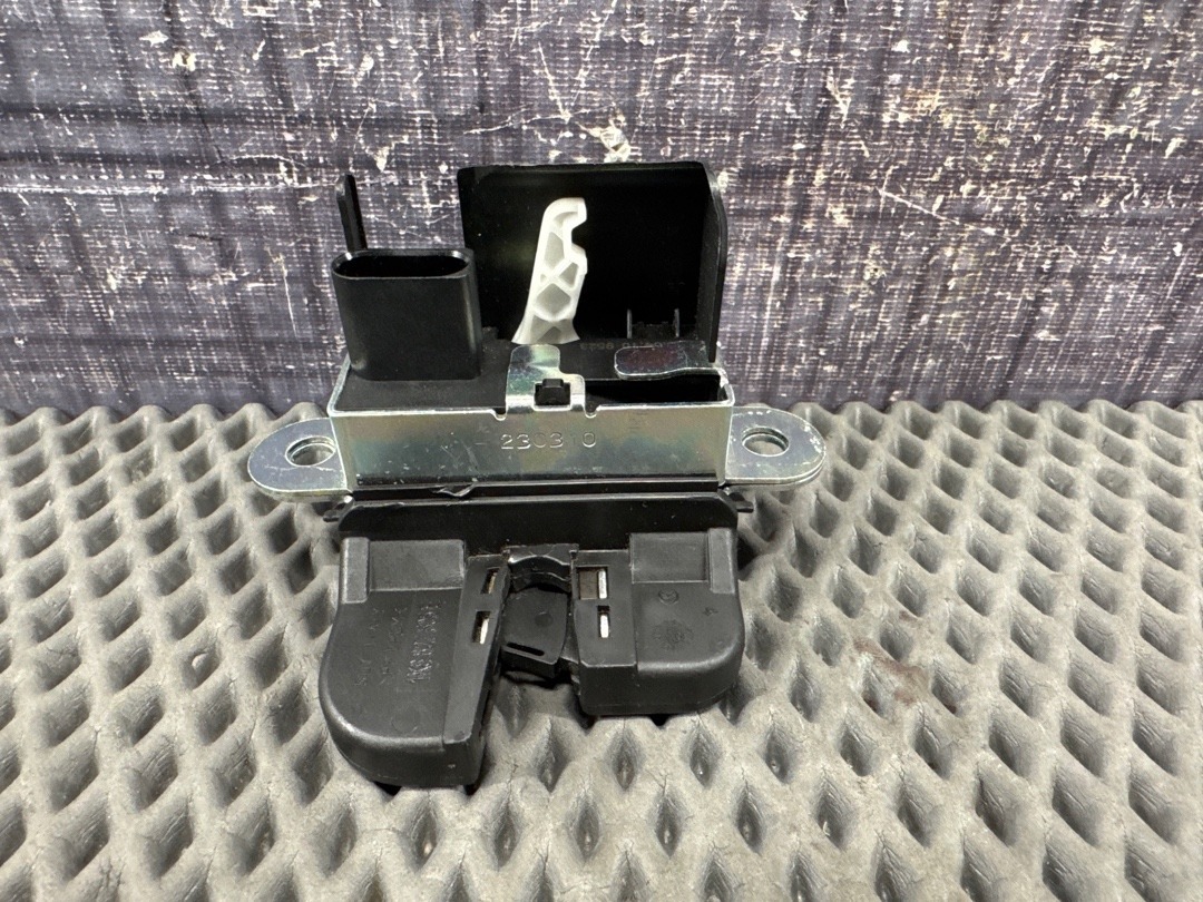 Замок крышки багажника, 3220 рублей, Красноярск