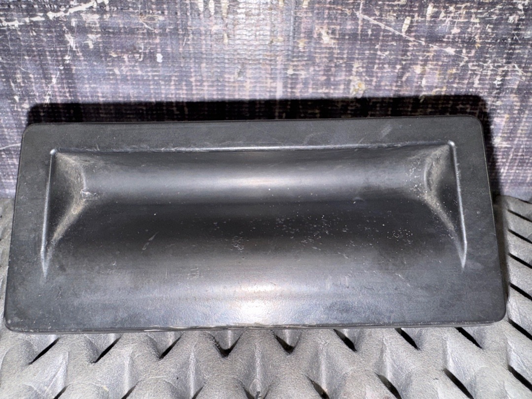 Кнопка открывания багажника, 1860 рублей, Красноярск