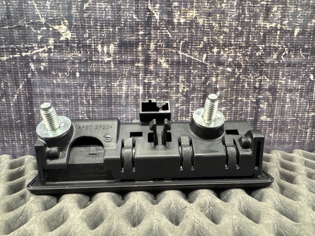 Кнопка открывания багажника, 1860 рублей, Красноярск