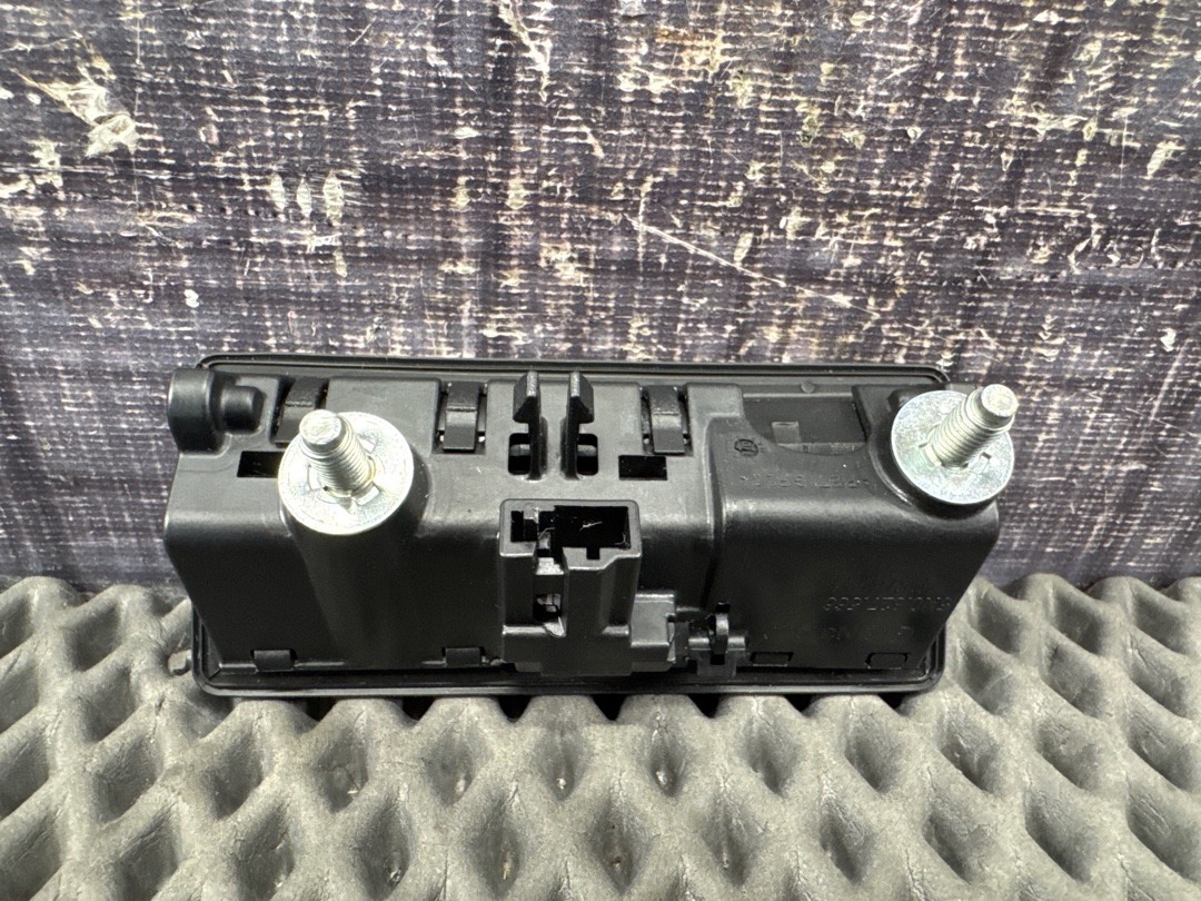 Кнопка открывания багажника, 1860 рублей, Красноярск