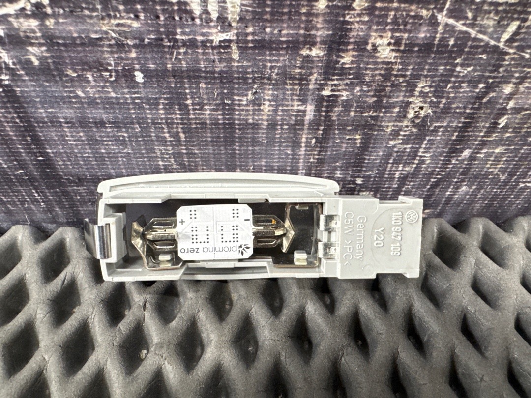 Плафон салона, 360 рублей, Красноярск