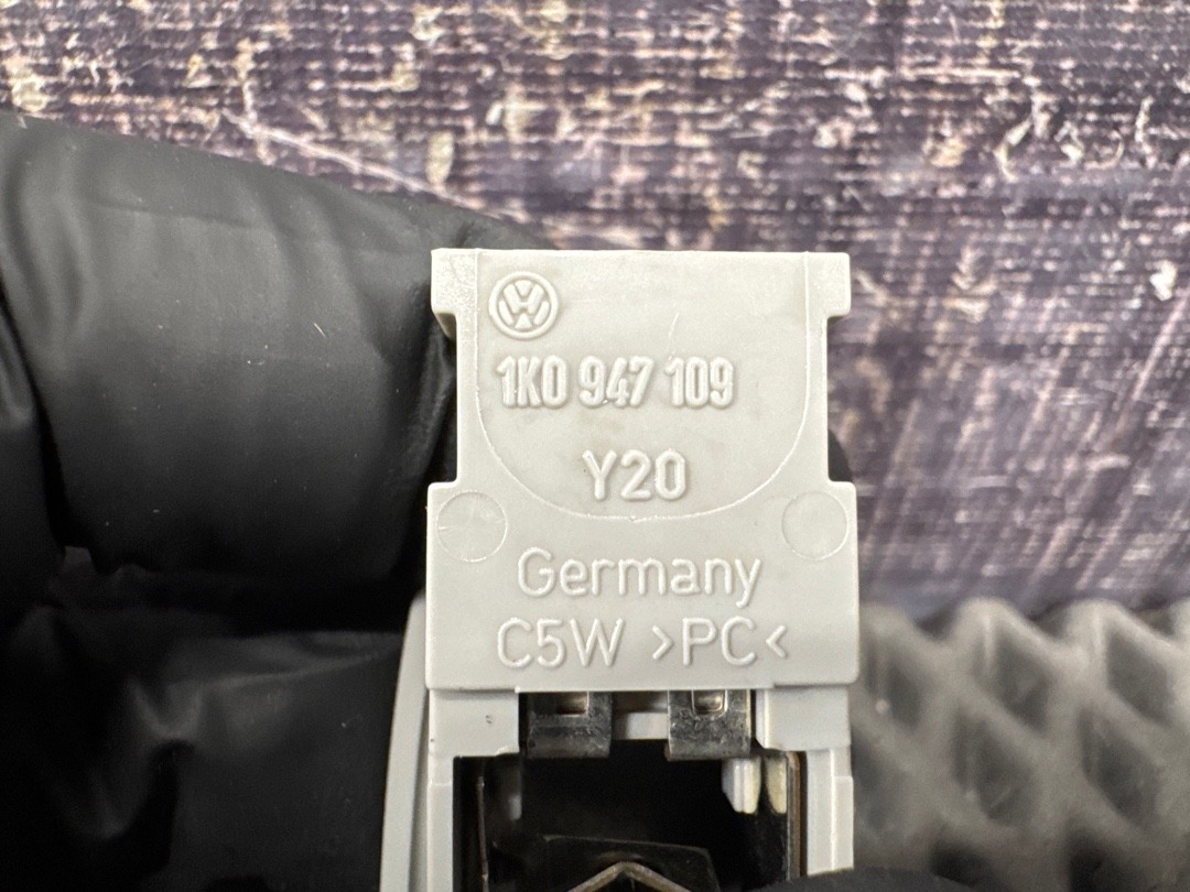 Плафон салона, 360 рублей, Красноярск