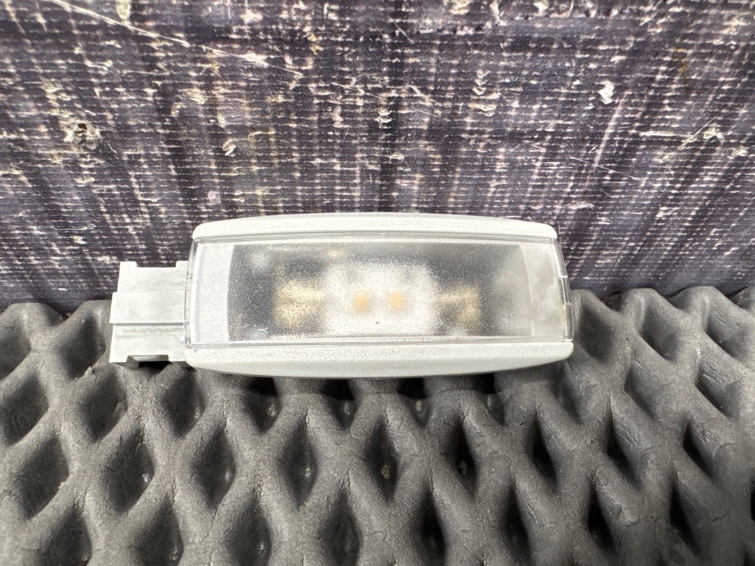 Плафон салона, 360 рублей, Красноярск