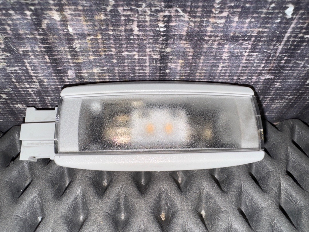 Плафон салона, 360 рублей, Красноярск