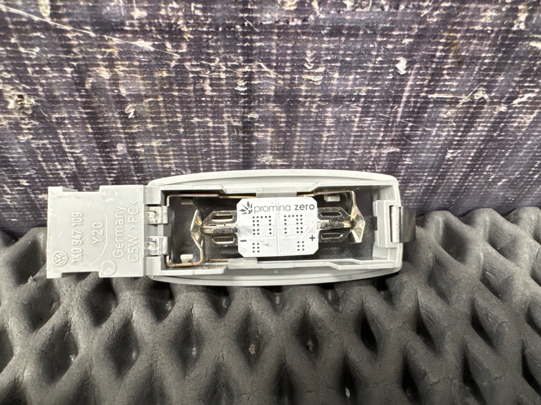 Плафон салона, 360 рублей, Красноярск