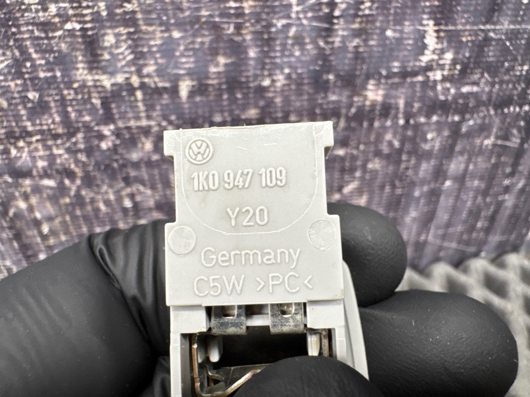 Плафон салона, 360 рублей, Красноярск