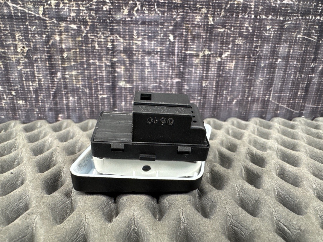 Кнопка центрального замка, 540 рублей, Красноярск