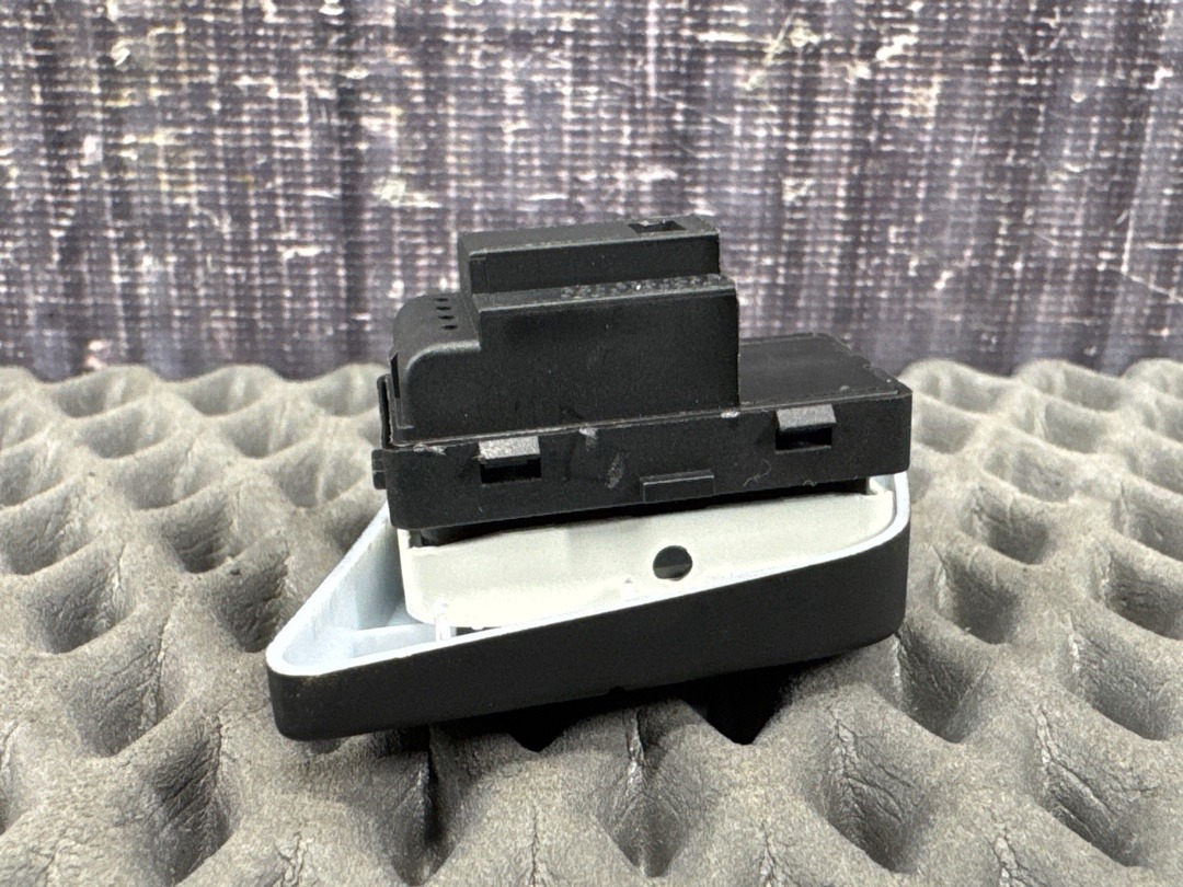 Кнопка центрального замка, 540 рублей, Красноярск