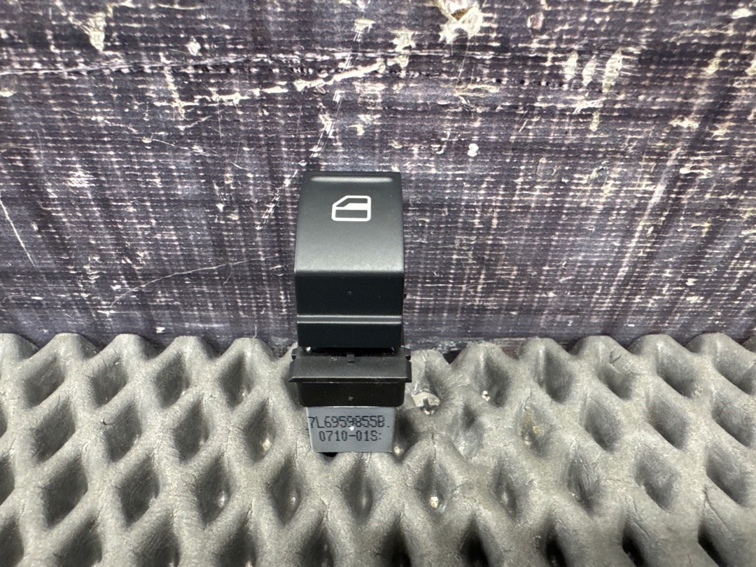 Кнопка стеклоподъемника, 730 рублей, Красноярск