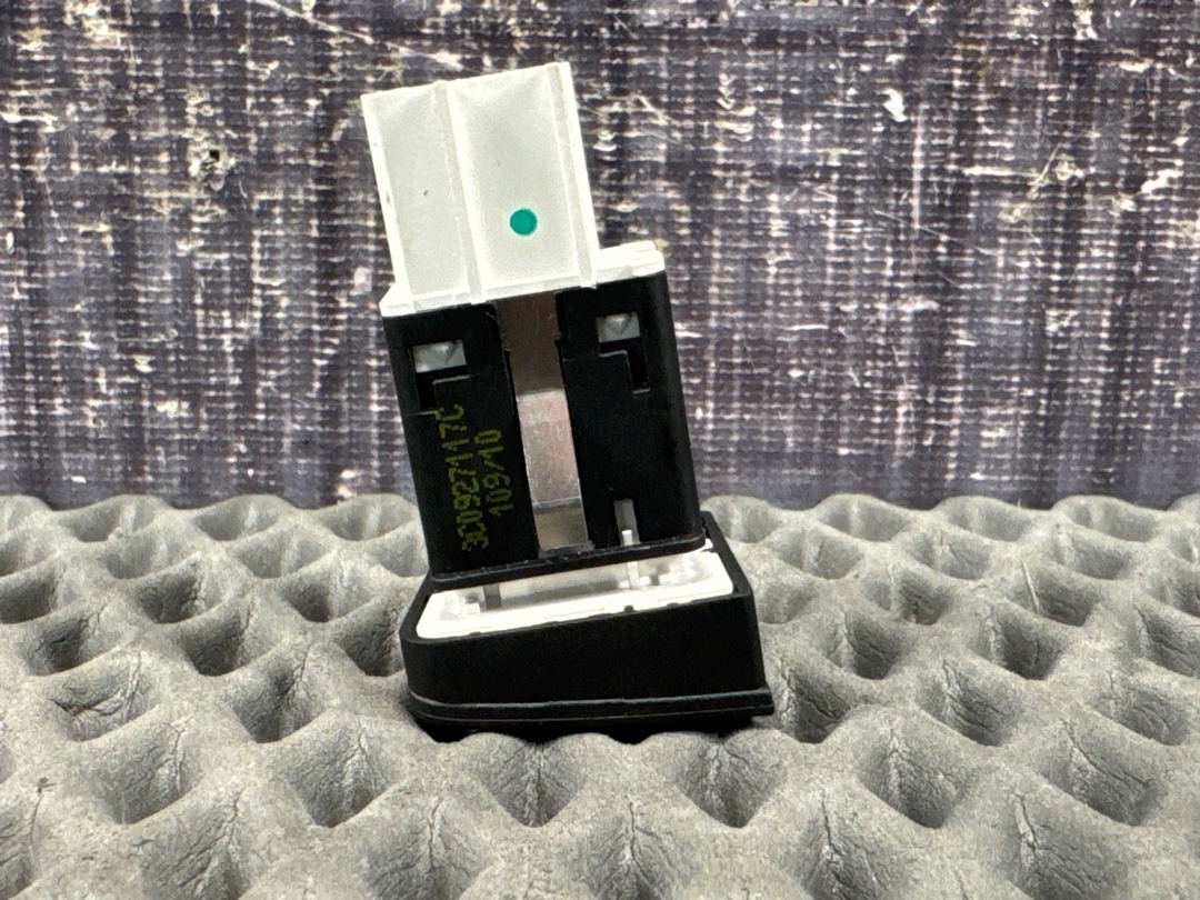 Кнопка ESP, 970 рублей, Красноярск