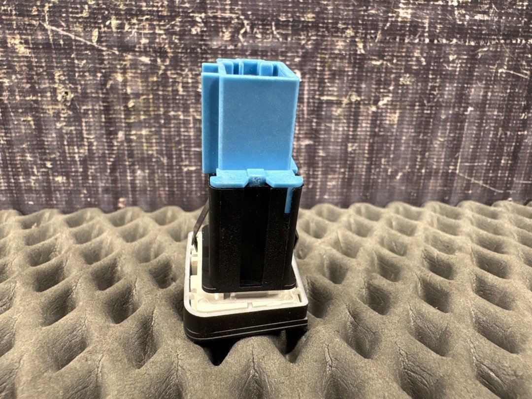 Кнопка салона, 720 рублей, Красноярск