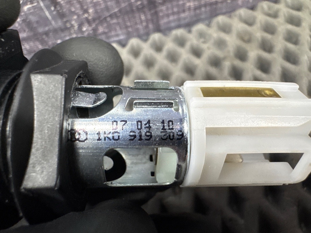 Розетка прикуривателя, 1210 рублей, Красноярск