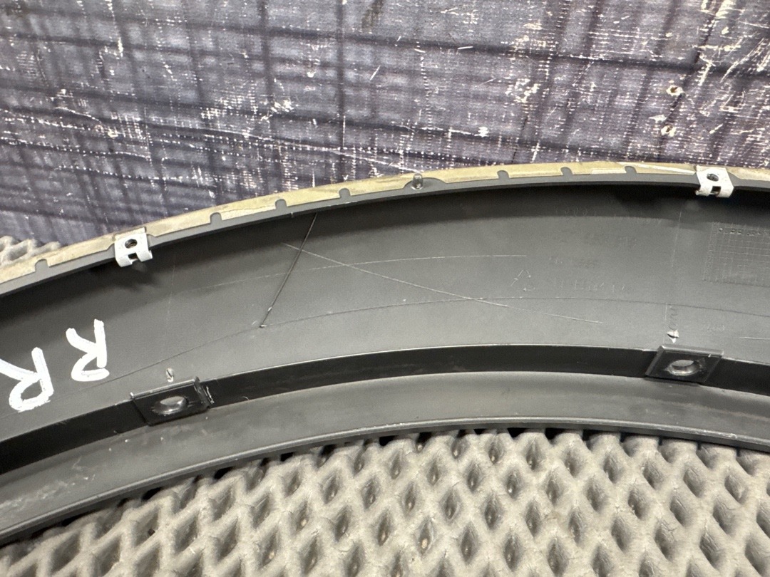 Накладка на крыло, 1350 рублей, Красноярск