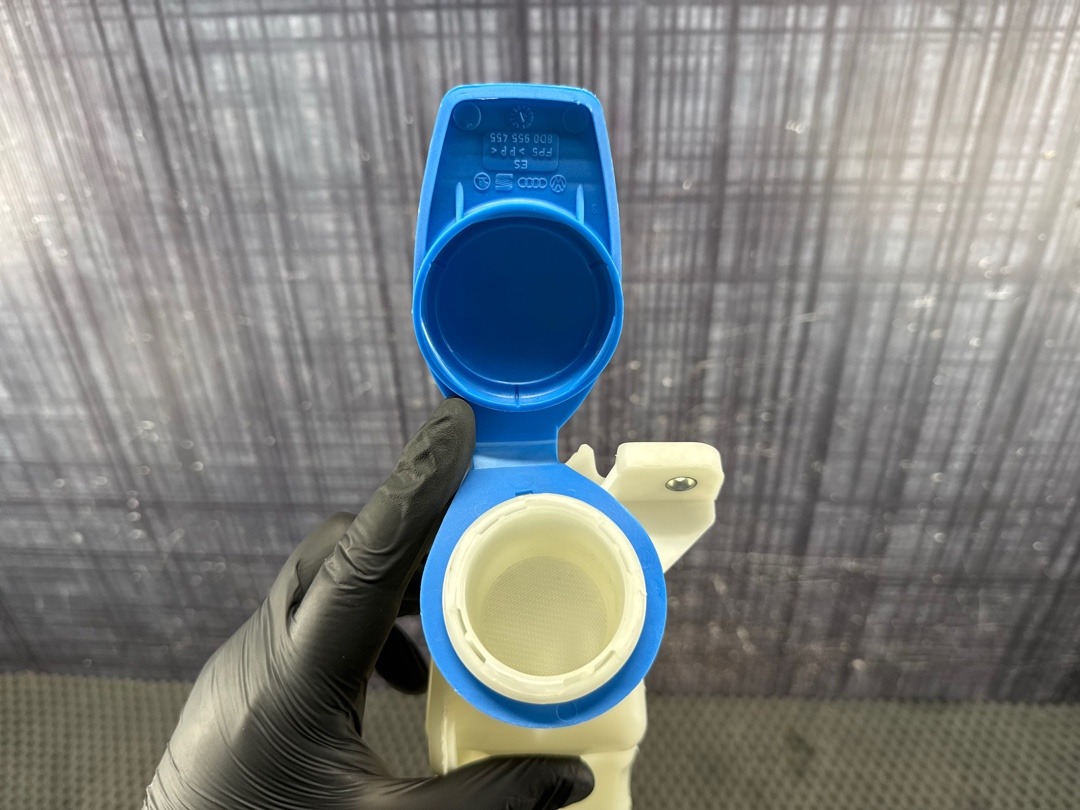 Бачок омывателя, 3370 рублей, Красноярск