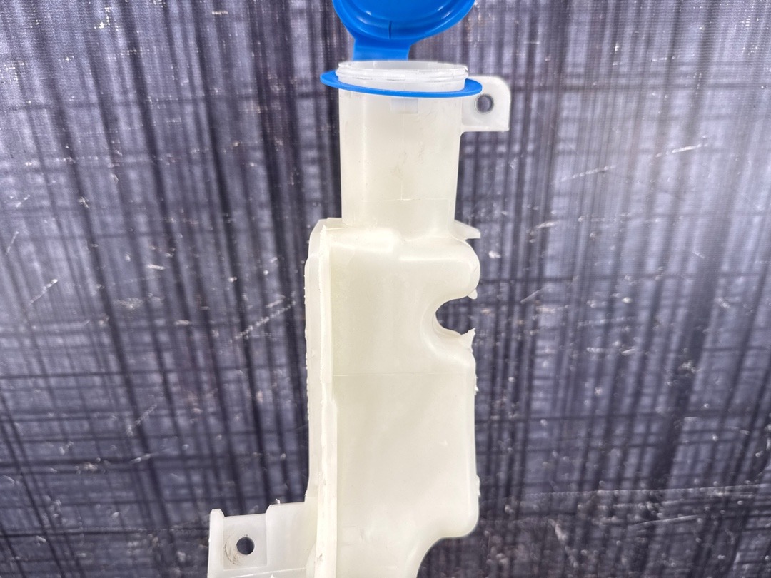 Бачок омывателя, 3370 рублей, Красноярск