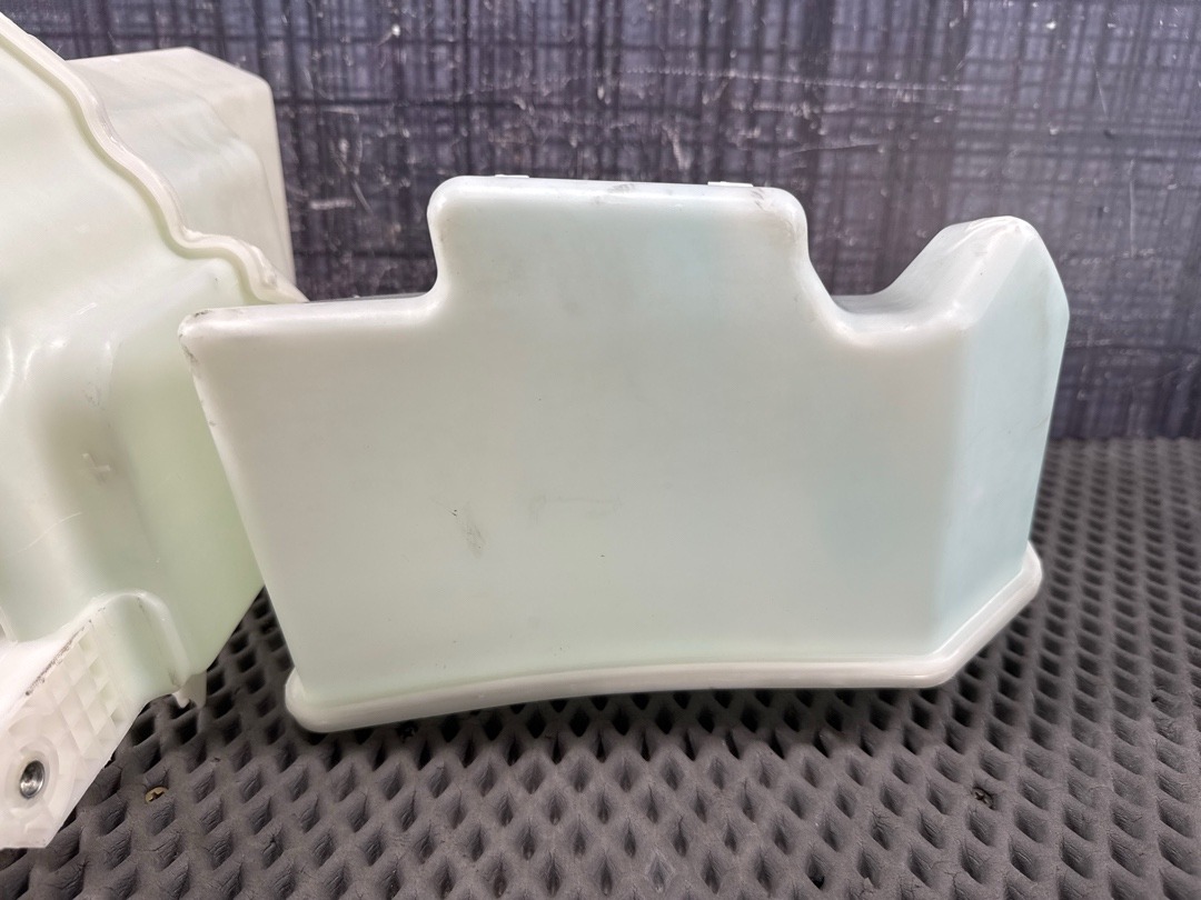 Бачок омывателя, 3370 рублей, Красноярск