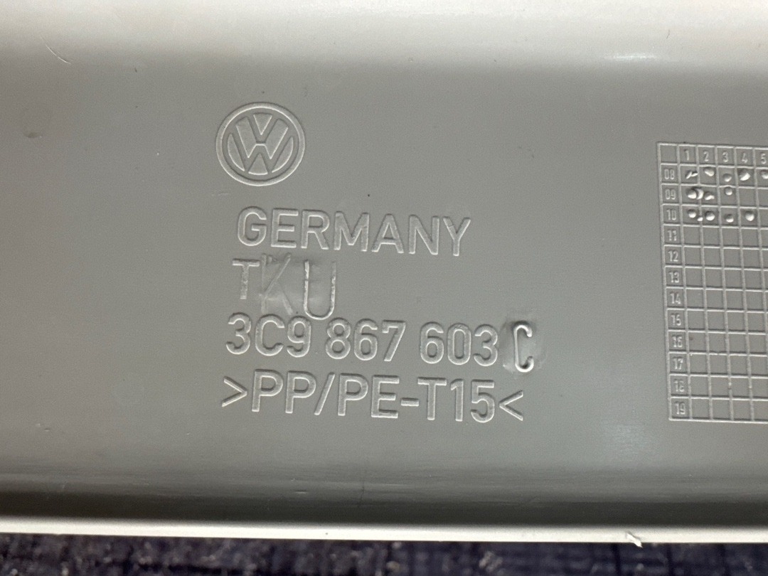 Обшивка крышки багажника, 670 рублей, Красноярск