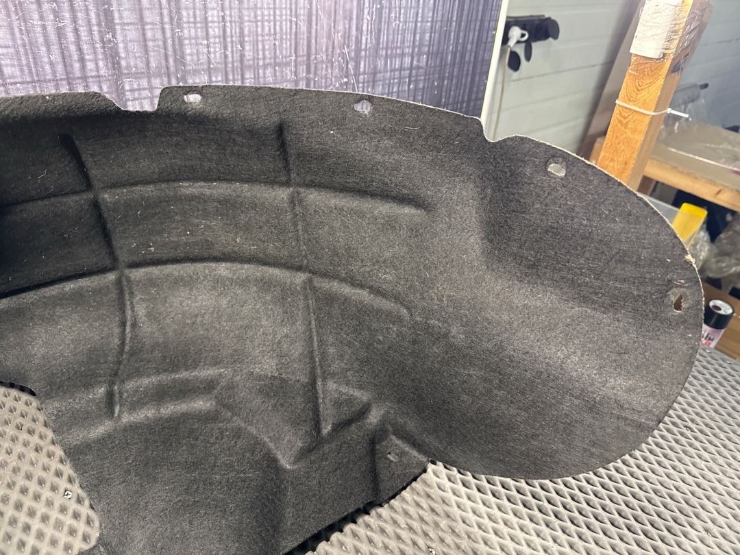 Подкрылок, 3160 рублей, Красноярск