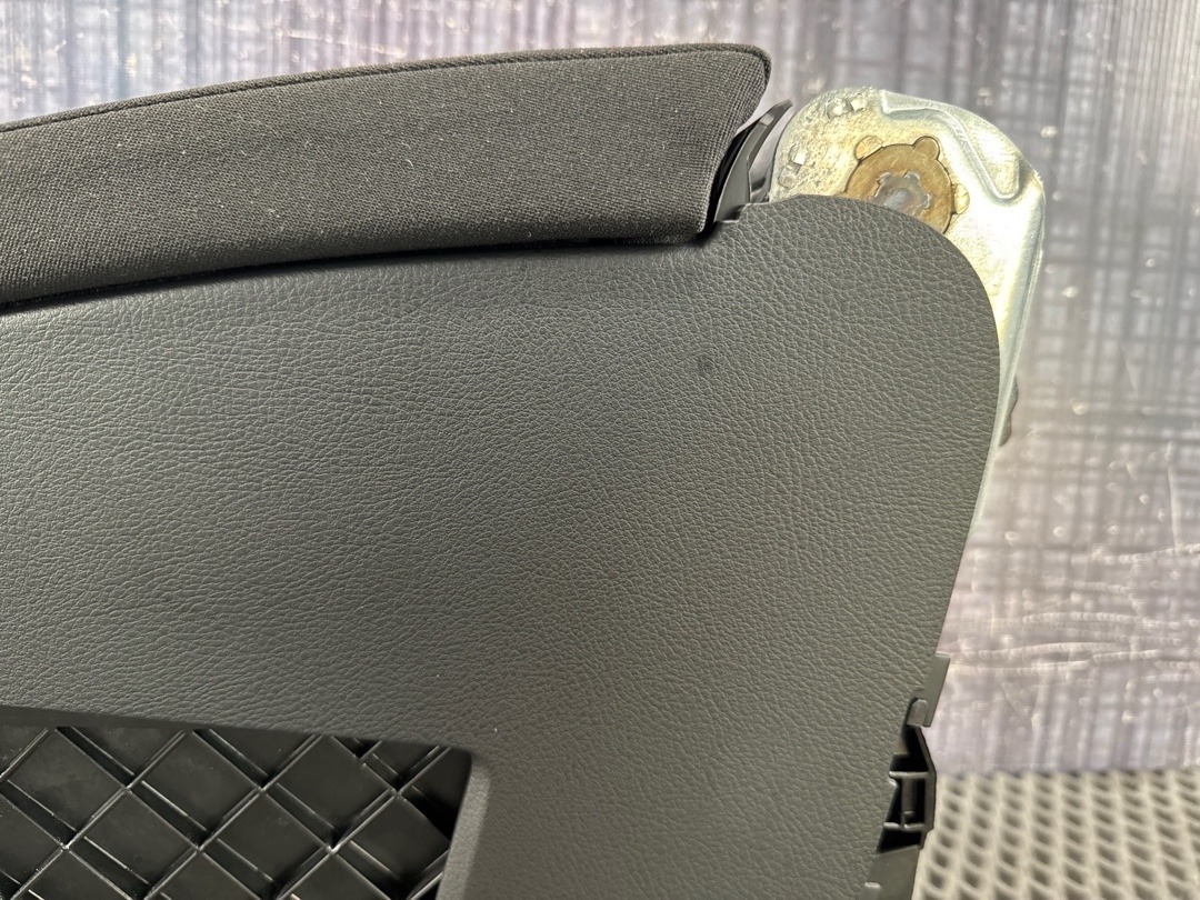 Подлокотник, 4210 рублей, Красноярск