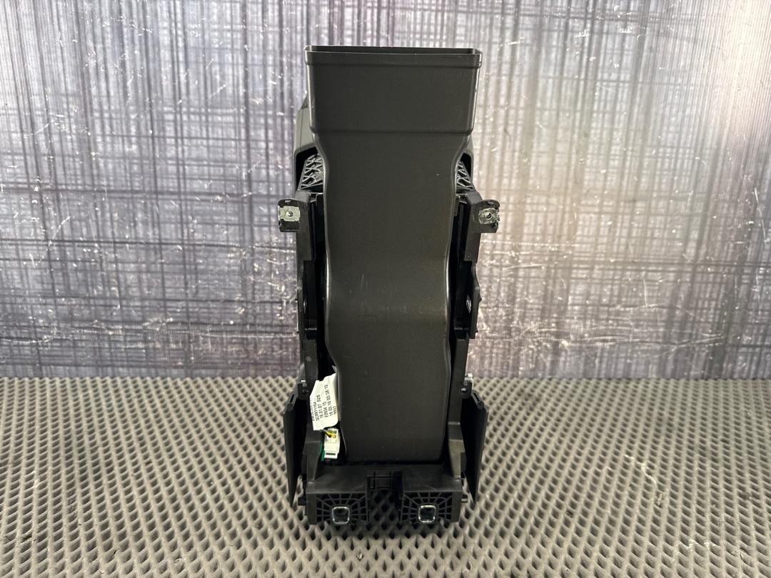 Подлокотник, 4210 рублей, Красноярск