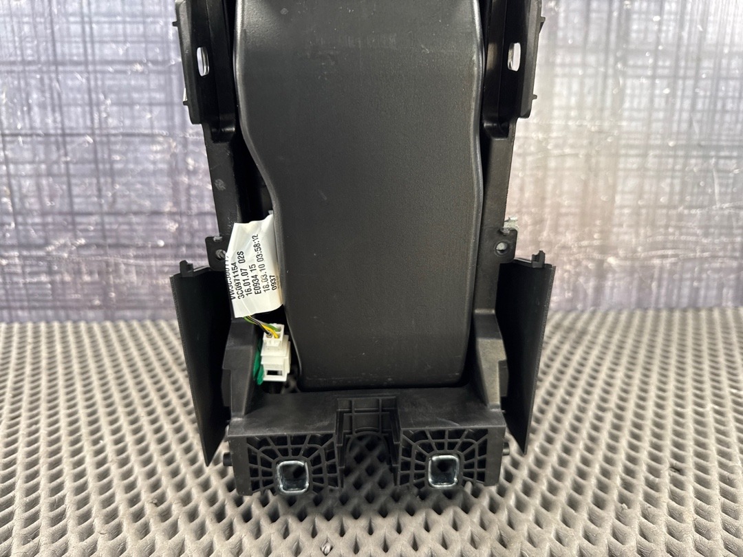 Подлокотник, 4210 рублей, Красноярск