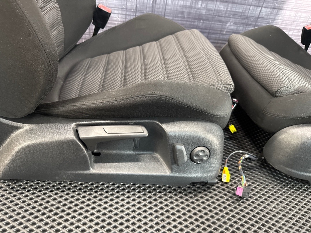 Комплект сидений, 31120 рублей, Красноярск