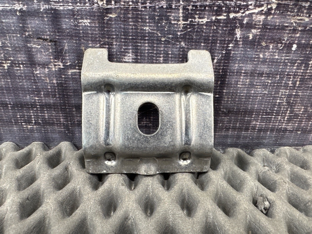 Крепление аккумулятора, 910 рублей, Красноярск