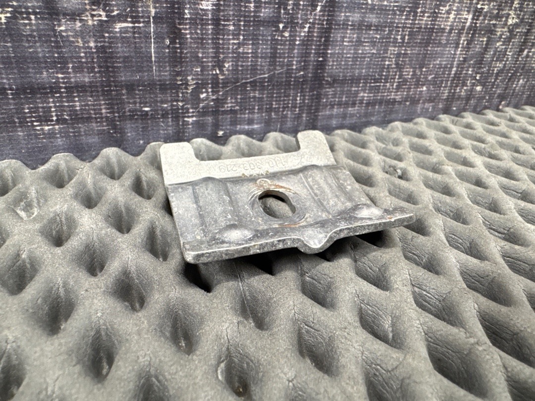 Крепление аккумулятора, 910 рублей, Красноярск