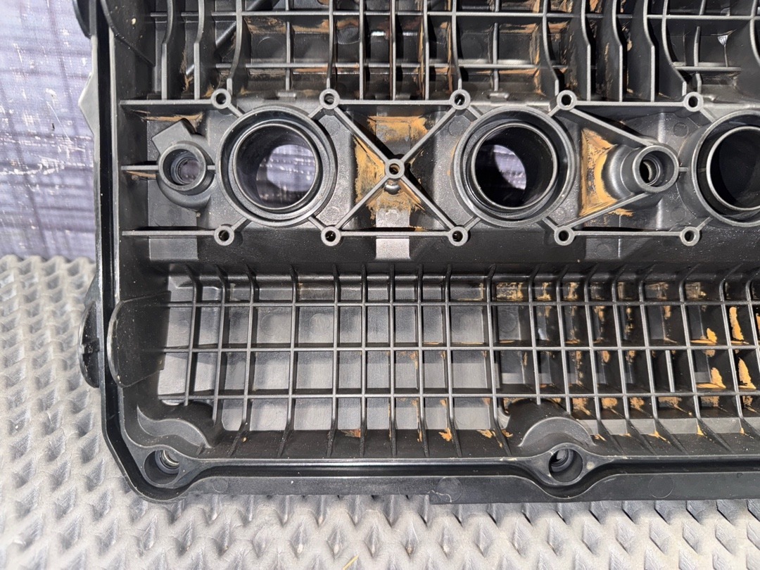 Крышка клапанов, 10490 рублей, Красноярск