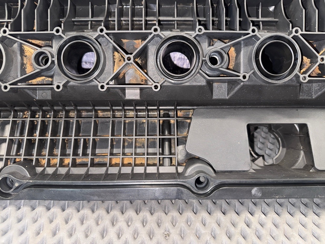 Крышка клапанов, 10490 рублей, Красноярск