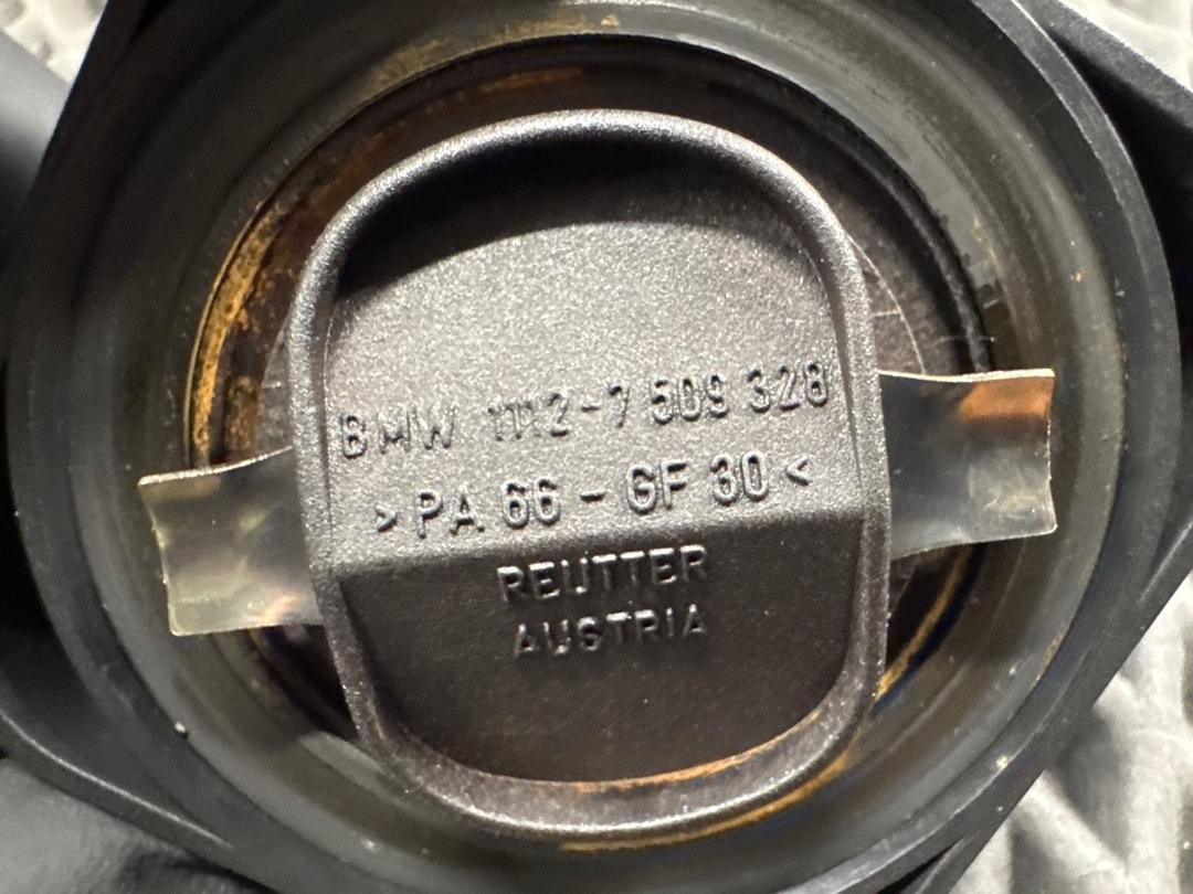 Крышка клапанов, 10490 рублей, Красноярск