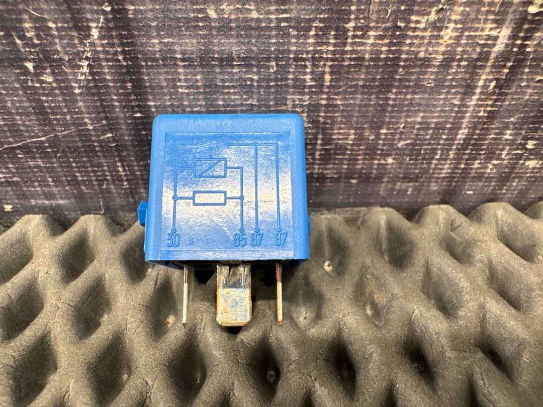 Реле, 820 рублей, Красноярск