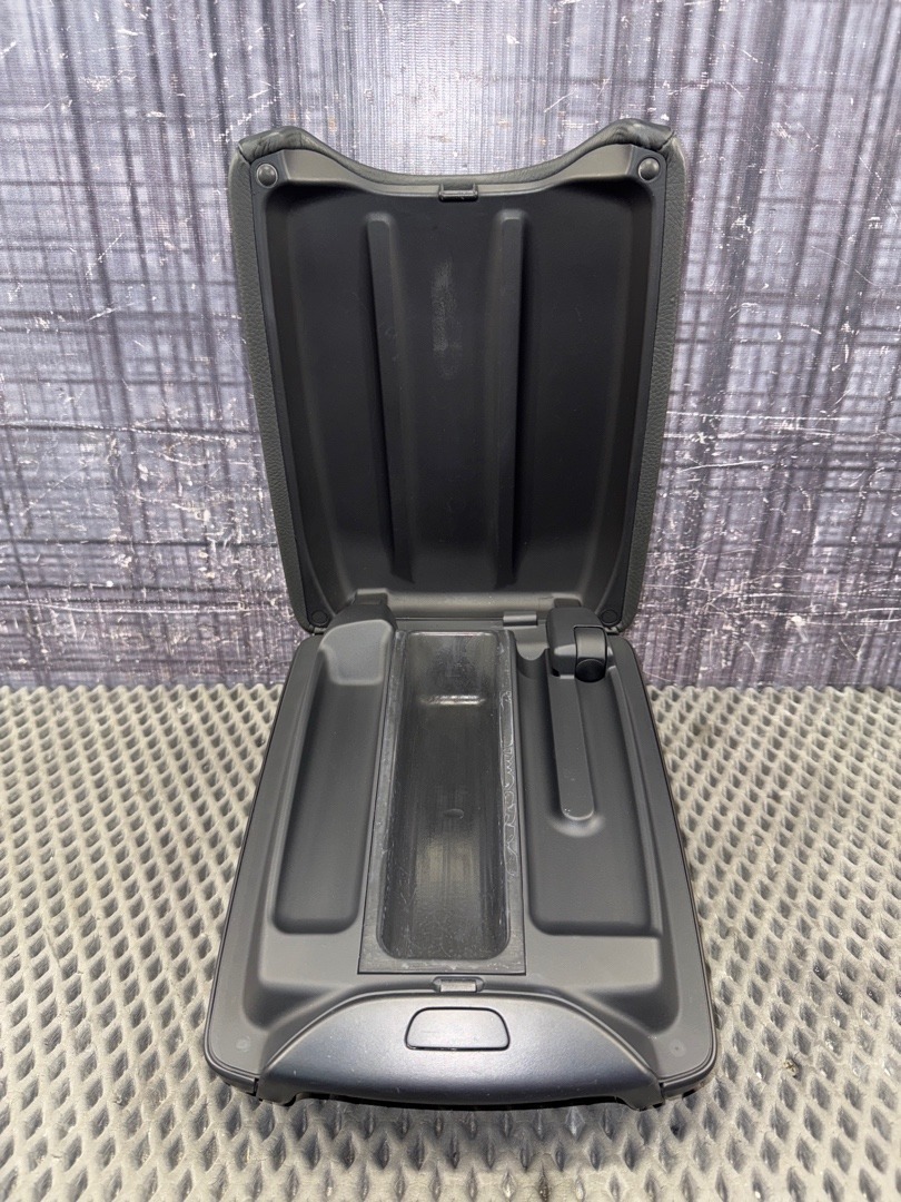 Подлокотник, 3670 рублей, Красноярск