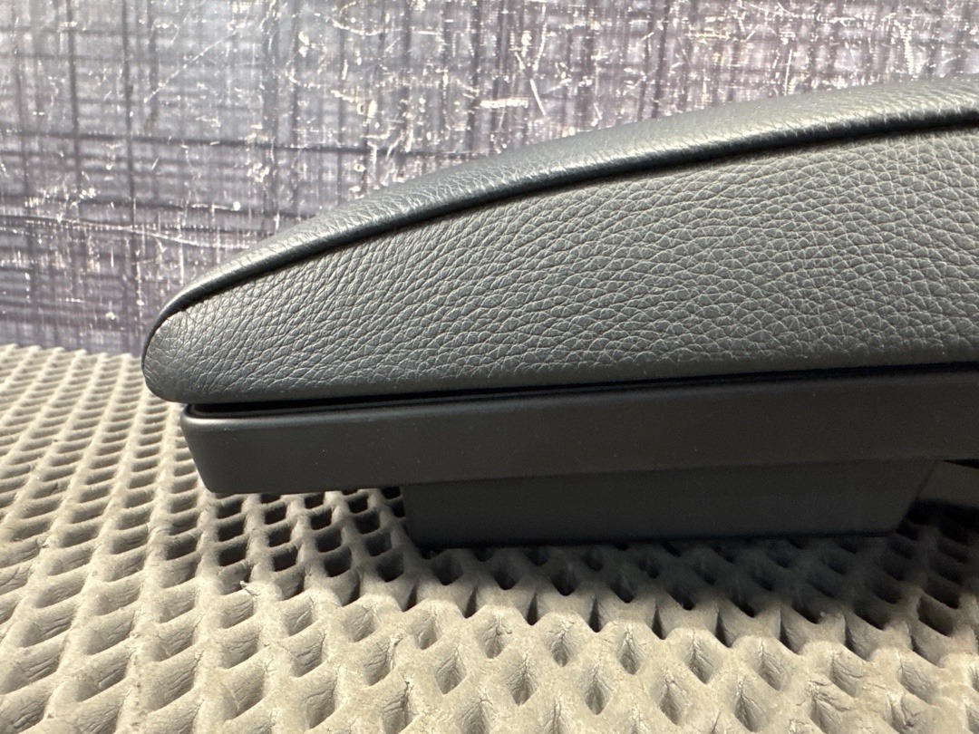 Подлокотник, 3670 рублей, Красноярск