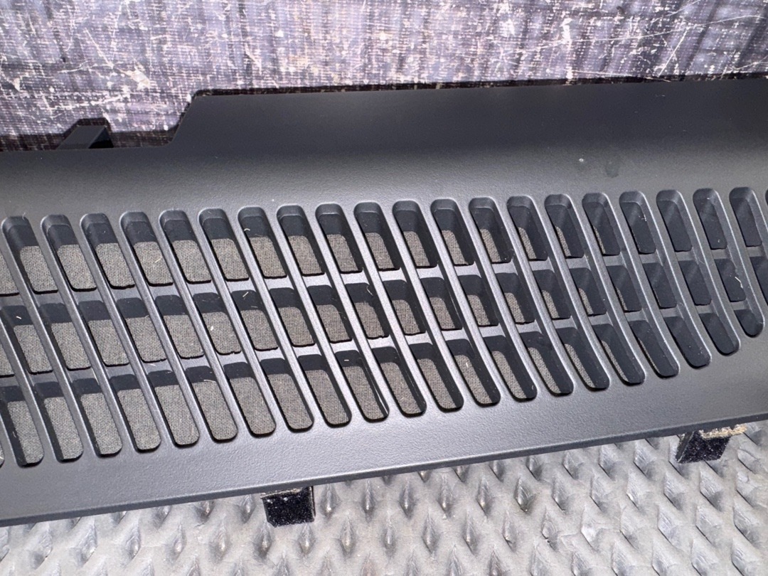 Пластик багажника, 720 рублей, Красноярск