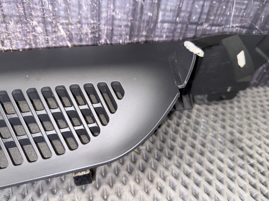 Пластик багажника, 720 рублей, Красноярск