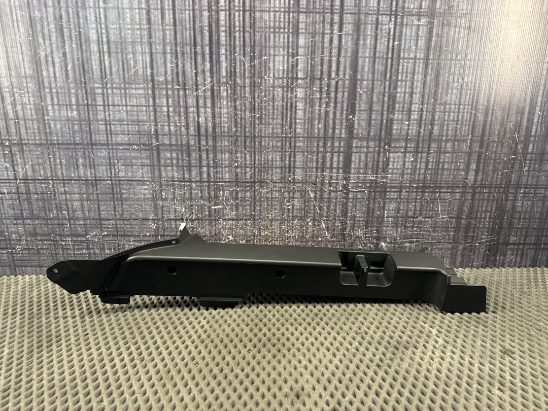 Пластик багажника, 720 рублей, Красноярск